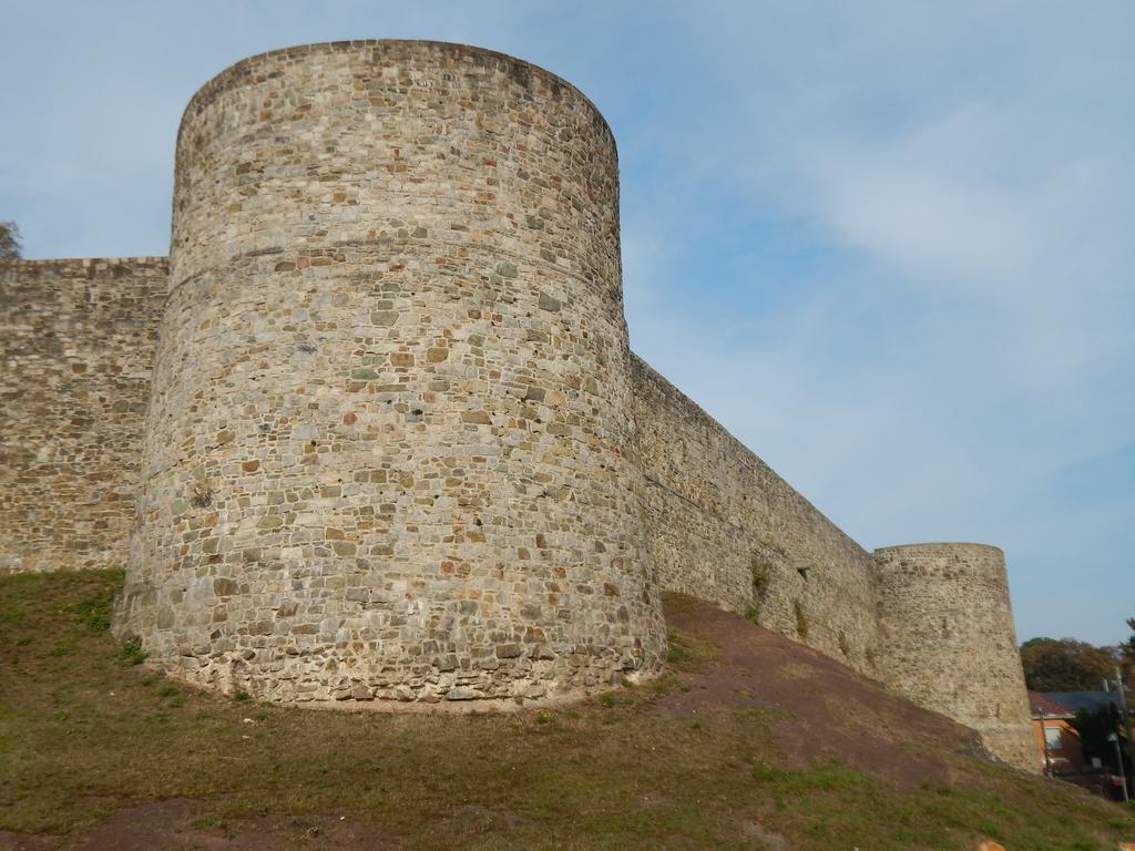 فندق Les Remparts بينتش المظهر الخارجي الصورة